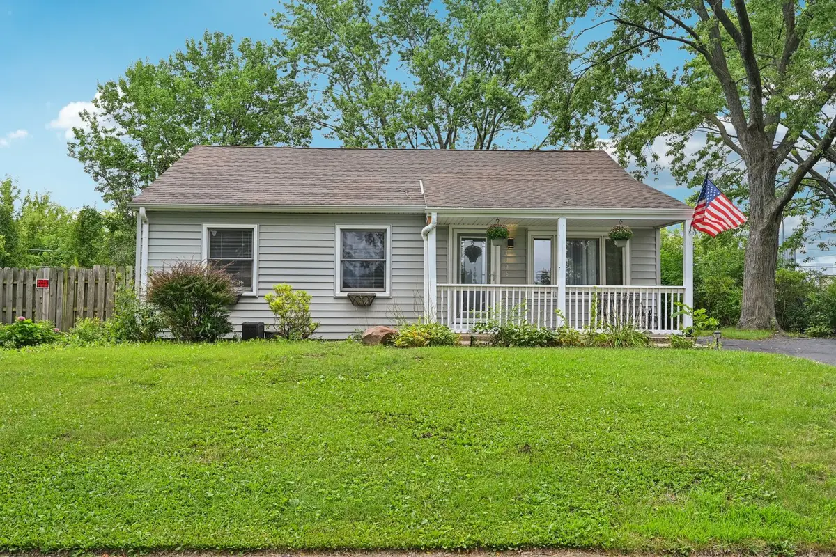 1005 E Lilac Drive, Palatine, IL 60074 - Image #1