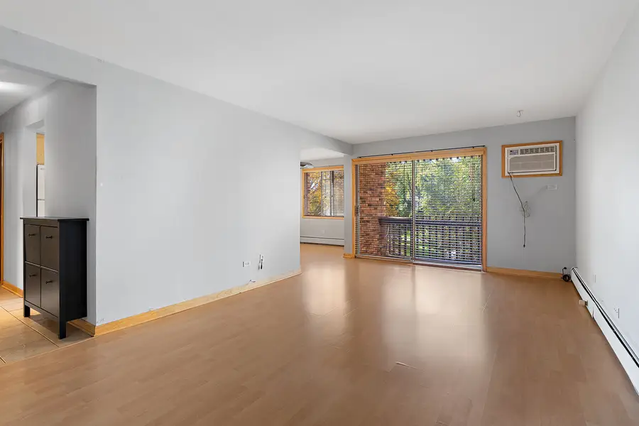 940 E Old Willow Road #207, Prospect Heights, IL 60070 - Image #3