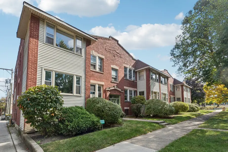 126 N Taylor Avenue #1S, Oak Park, IL 60302 - Image #3