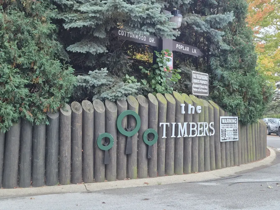 8216 Mulberry Court #8B, Palos Hills, IL 60465 - Image #3