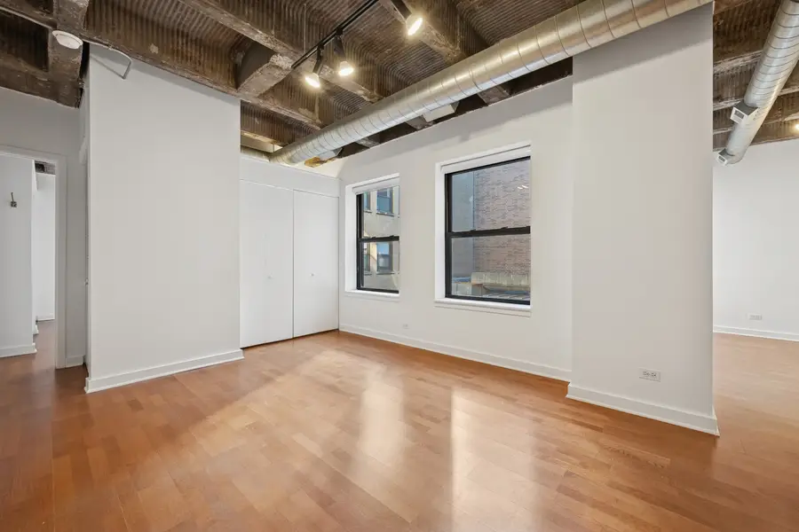 3150 N Sheffield Avenue #410, Chicago, IL 60657 - #2