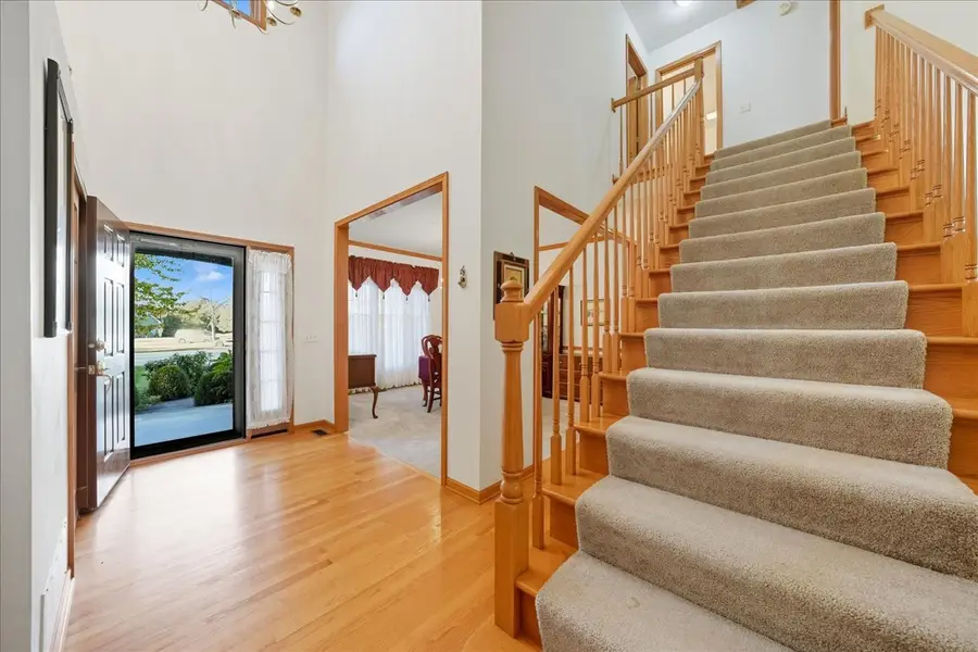 8 Mossfield Court, Sugar Grove, IL 60554 - Image #3