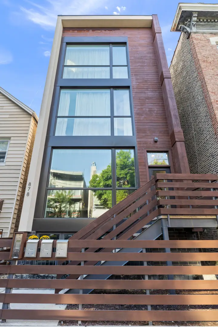 878 N Marshfield Avenue #1, Chicago, IL 60622 - Image #1