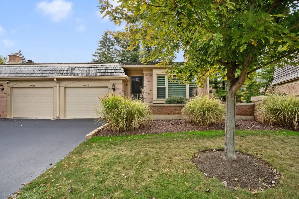 19W067 Avenue Normandy South, Oak Brook, IL 60523 - #1