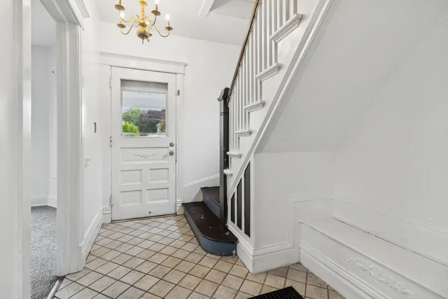 224 S Maple Street, Sycamore, IL 60178 - Image #2