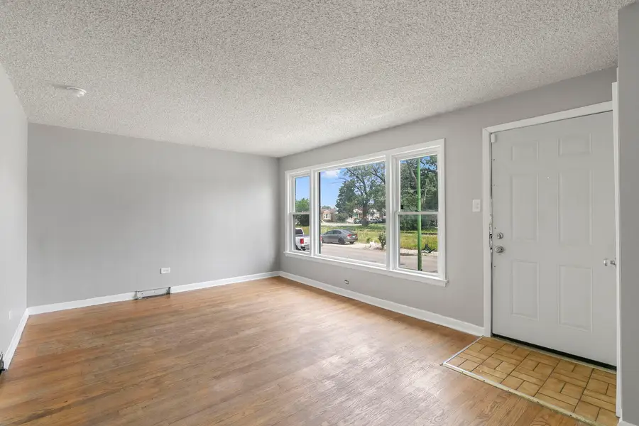 7216 S Central Park Avenue, Chicago, IL 60629 - Image #2