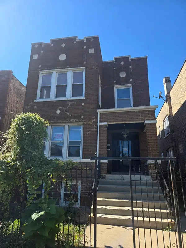 4634 S Sawyer Avenue, Chicago, IL 60632