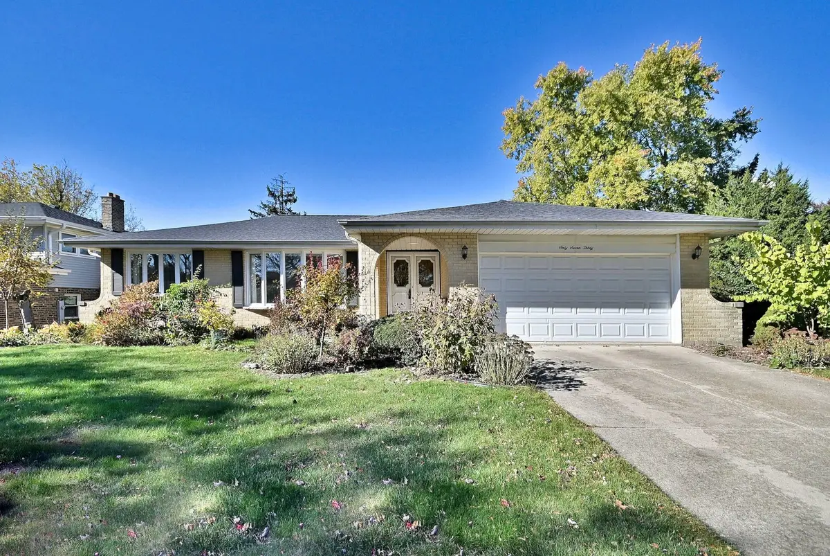 6730 Charleston Drive, Darien, IL 60561 - Image #1