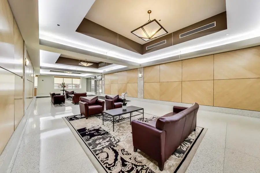 Address Withheld By Seller, Chicago, IL 60616 - #3