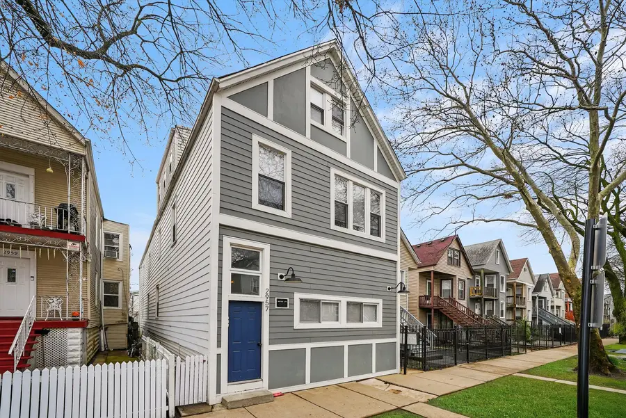 2957 N Avers Avenue, Chicago, IL 60618 - Image #2