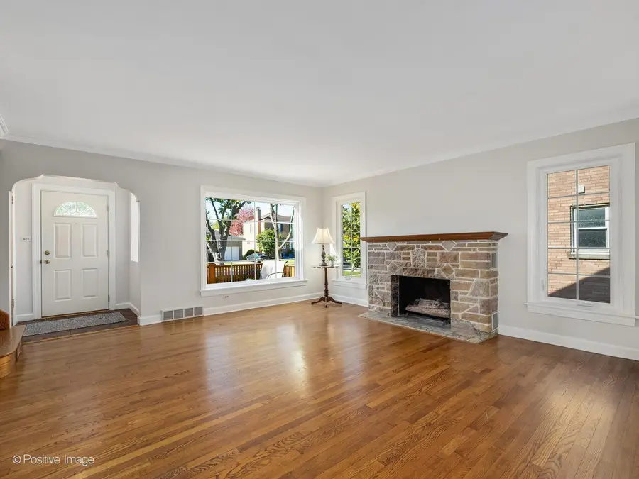 1209 Cleveland Avenue, La Grange Park, IL 60526 - Image #2