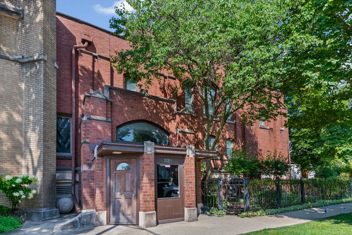 331 S Ridgeland Avenue #B, Oak Park, IL 60302 - Image #1