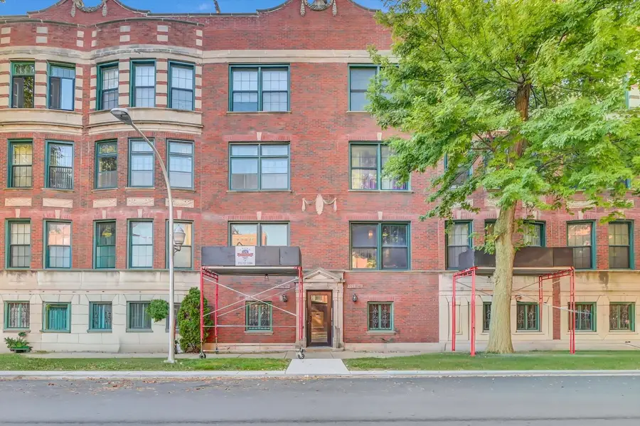 2213 E 68th Street #1E, Chicago, IL 60649 - Image #3