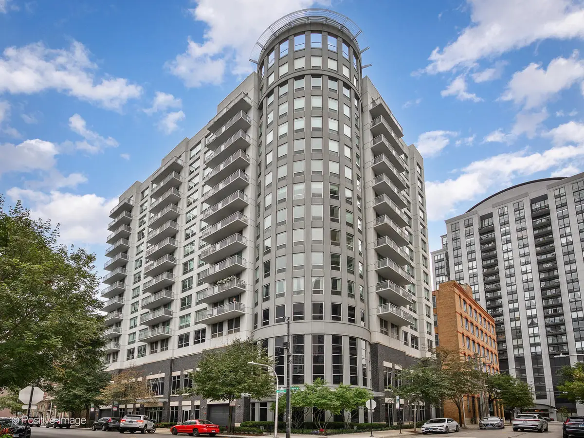 421 W Huron Street #808, Chicago, IL 60654 - Image #1
