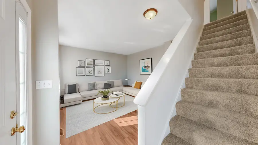 225 Mondovi Drive, Oswego, IL 60543 - Image #2