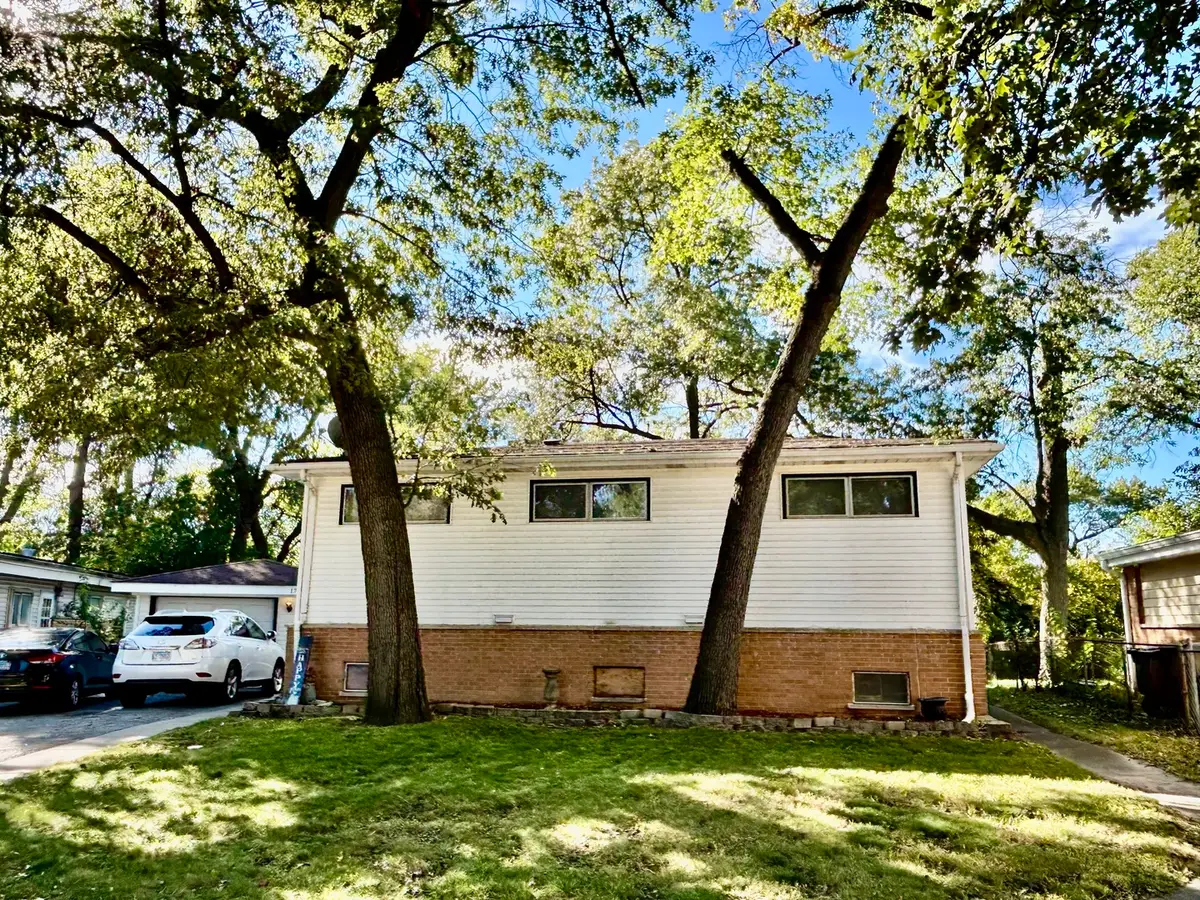17308 Forestway Drive, East Hazel Crest, IL 60429 - Image #1