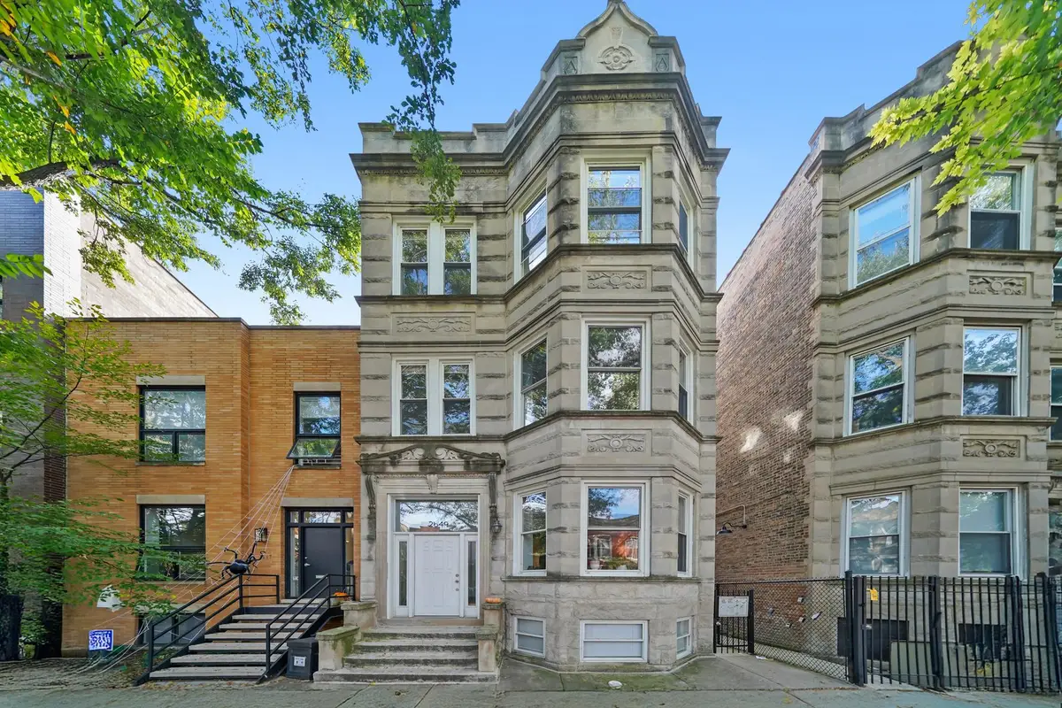 2649 W Thomas Avenue, Chicago, IL 60622 - Image #1