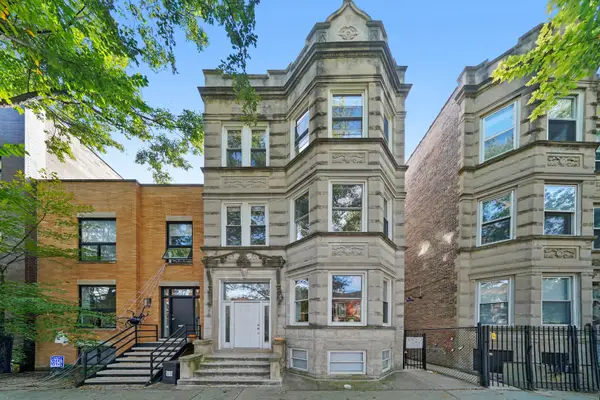 2649 W Thomas Avenue, Chicago, IL 60622