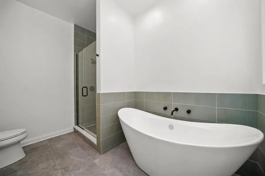 2649 W Thomas Avenue, Chicago, IL 60622 - Image #3