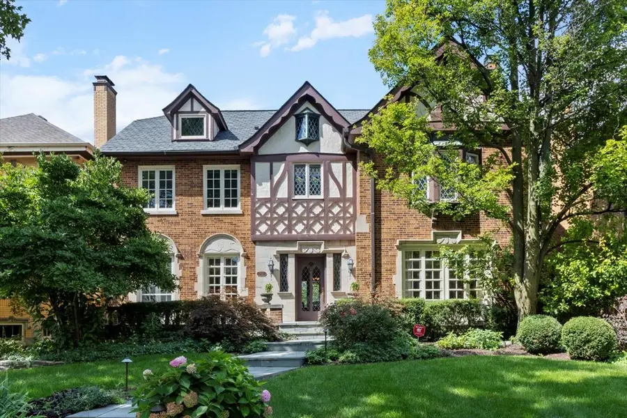 1143 Woodbine Avenue, Oak Park, IL 60302 - Image #2