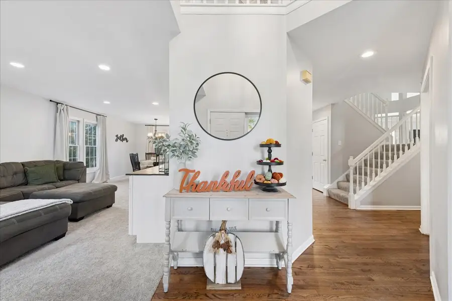 2 Daybreak Ridge Trail, Cary, IL 60013 - Image #2