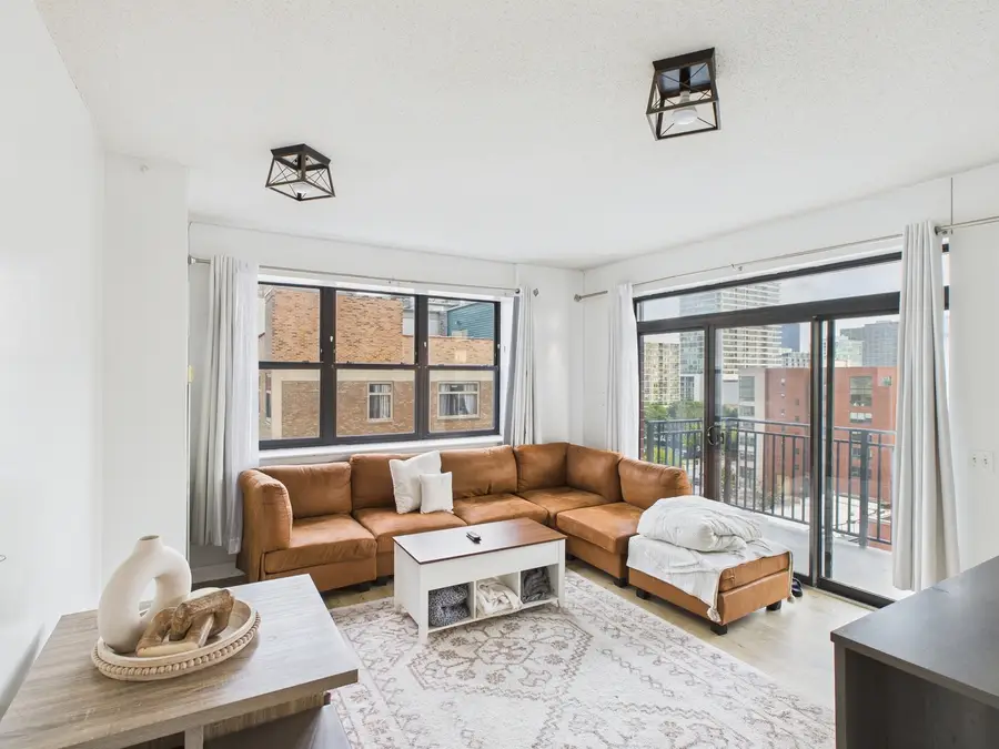 1529 S State Street #8B, Chicago, IL 60605 - Image #2