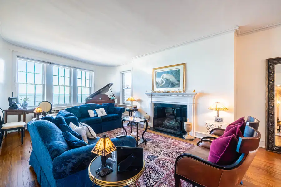 1120 N Lake Shore Drive #15A, Chicago, IL 60611 - Image #2