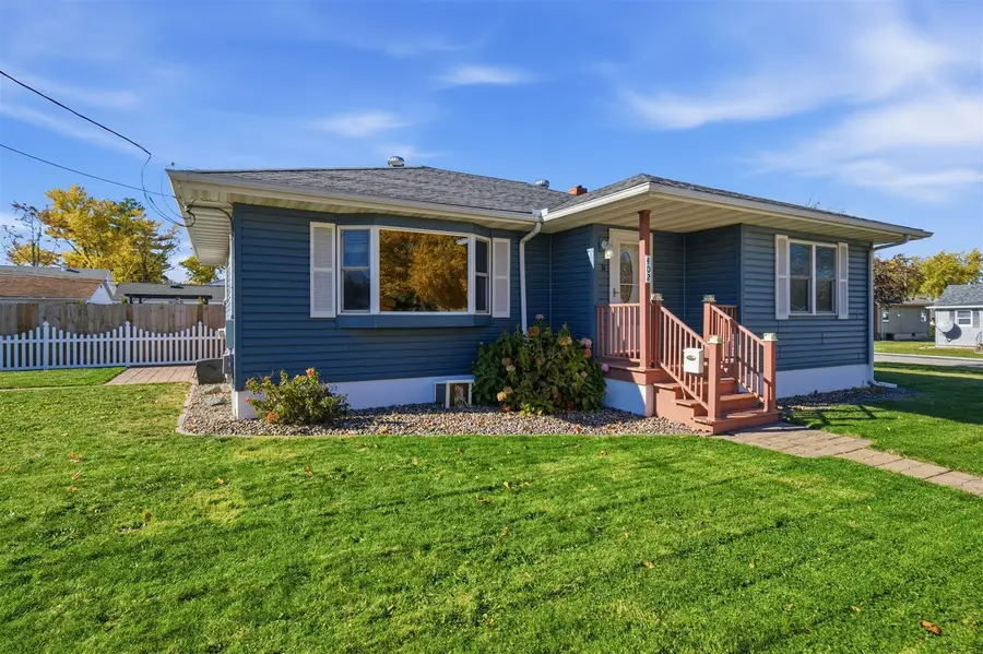 402 S Clark Street, Streator, IL 61364 - Image #2