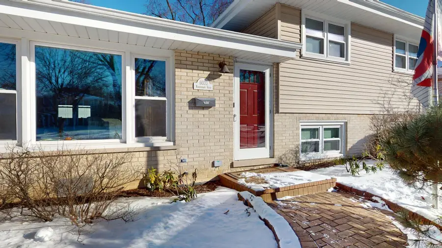 6033 Brookbank Road, Downers Grove, IL 60516 - #3