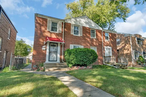 330 Geneva Avenue, Bellwood, IL 60104