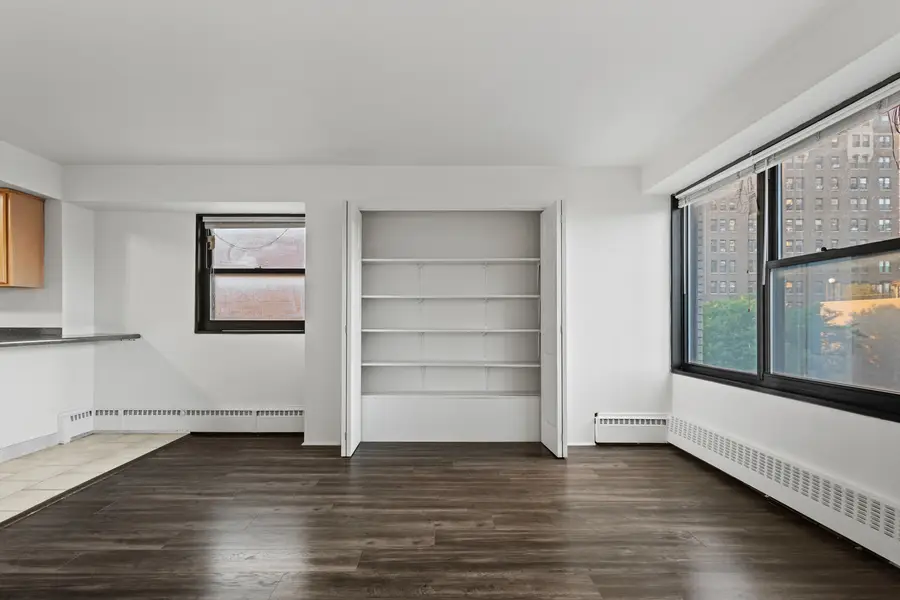 6030 N Sheridan Road #412, Chicago, IL 60660 - Image #3