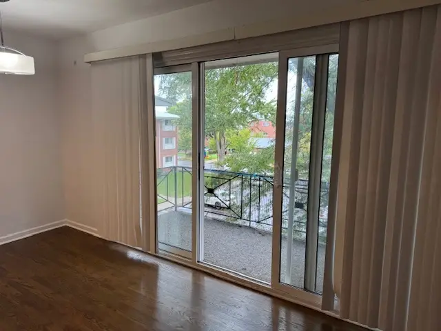 10115 Old Orchard Court #302, Skokie, IL 60076 - Image #2