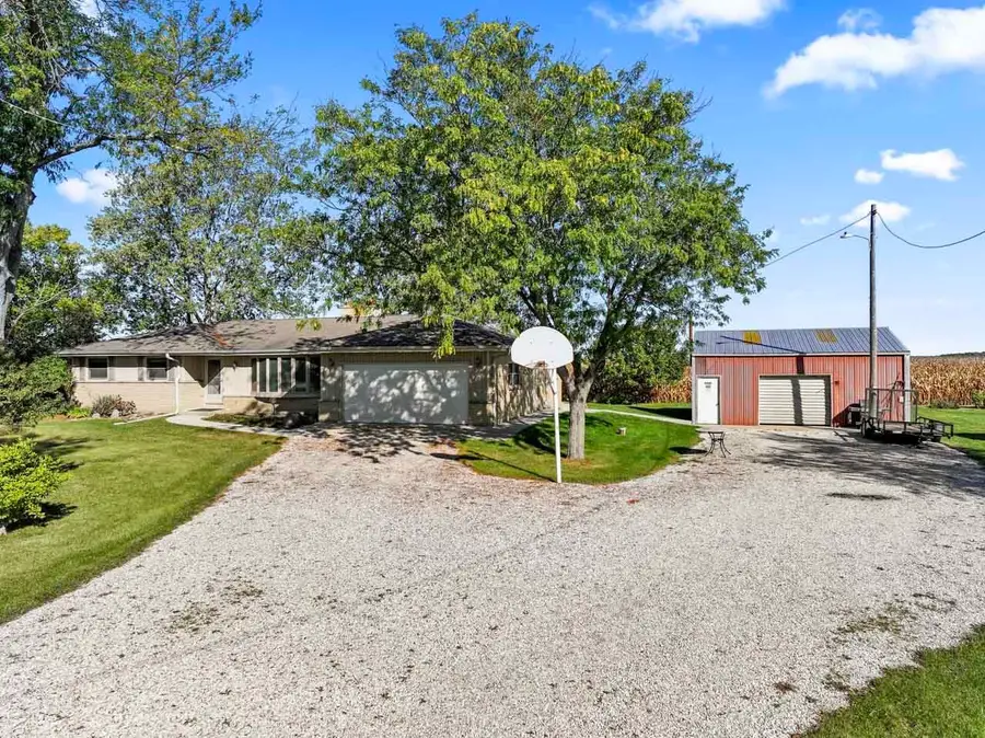 15500 7th Street, Paris, WI 53171 - Image #3