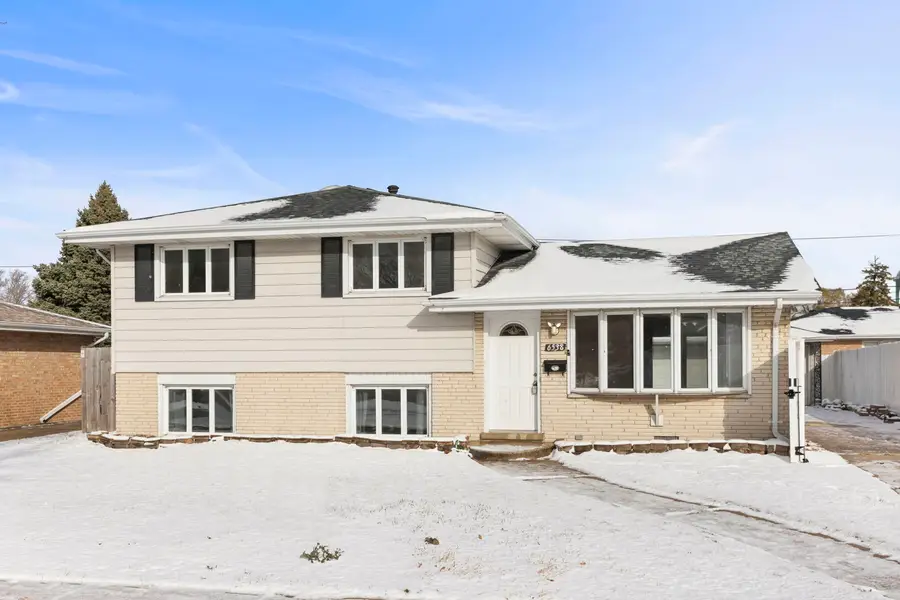 Address Withheld By Seller, Chicago Ridge, IL 60415 - Image #2