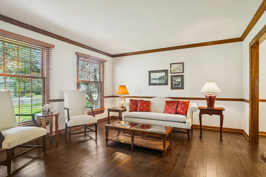 216 Lexington Avenue, Fox River Grove, IL 60021 - Image #3