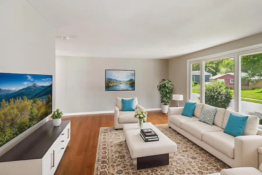 3512 Woodworth Place, Hazel Crest, IL 60429 - Image #3