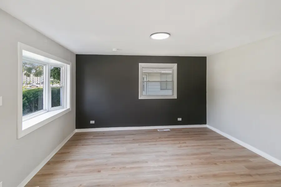 15332 Dante Avenue, Dolton, IL 60419 - Image #2