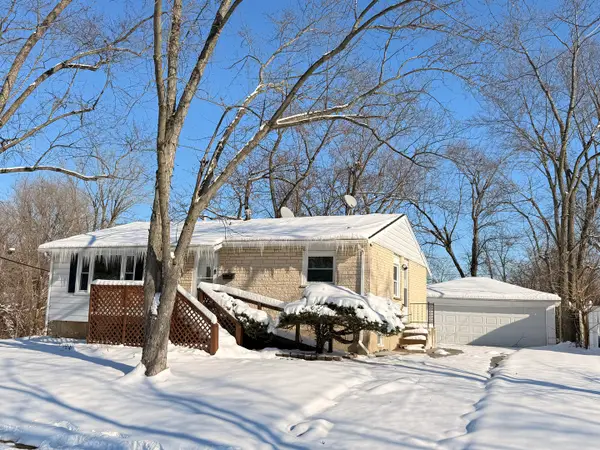 807 Blackhawk Drive, University Park, IL 60484