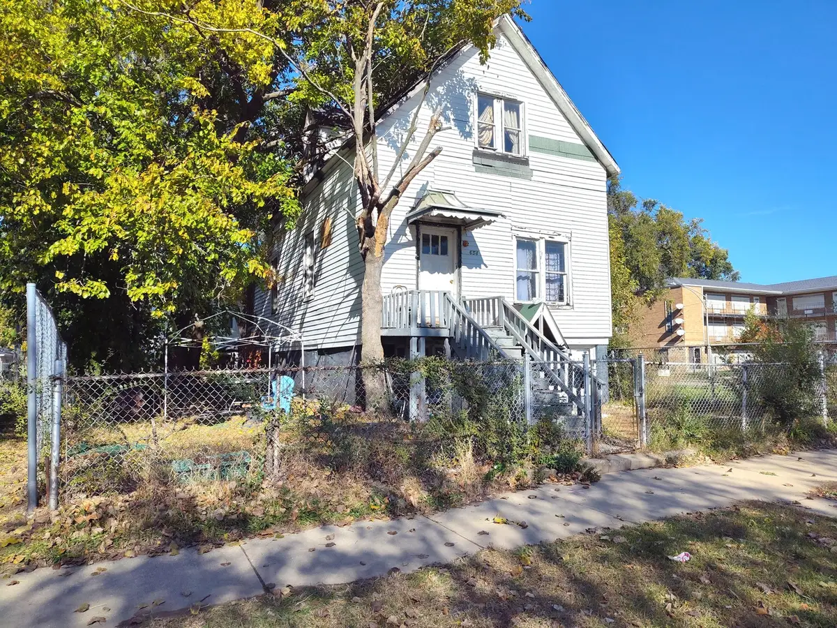 654 E 65th Street, Chicago, IL 60637 - Image #1