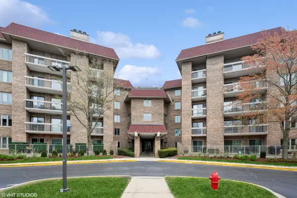 1250 Rudolph Road #2B, Northbrook, IL 60062