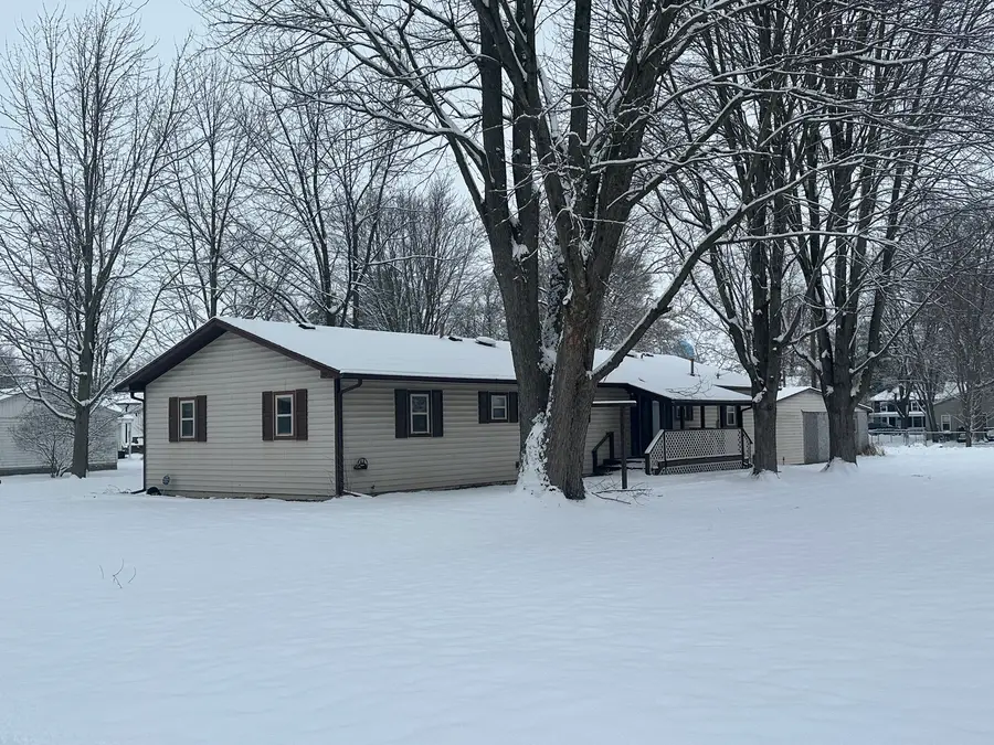 107 E South Street, Mansfield, IL 61854 - Image #3