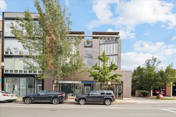 1915 N Damen Avenue #A, Chicago, IL 60647