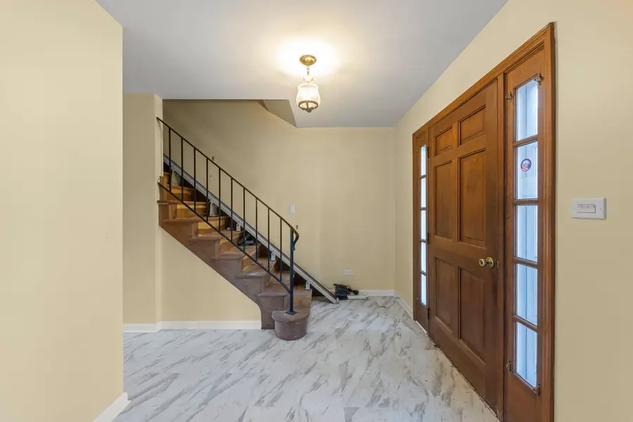 607 E Wilson Avenue, Lombard, IL 60148 - Image #3