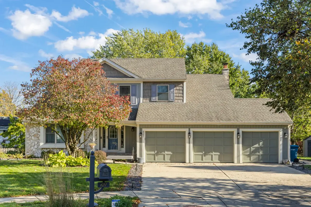 621 Lindsay Court, West Dundee, IL 60118 - Image #1