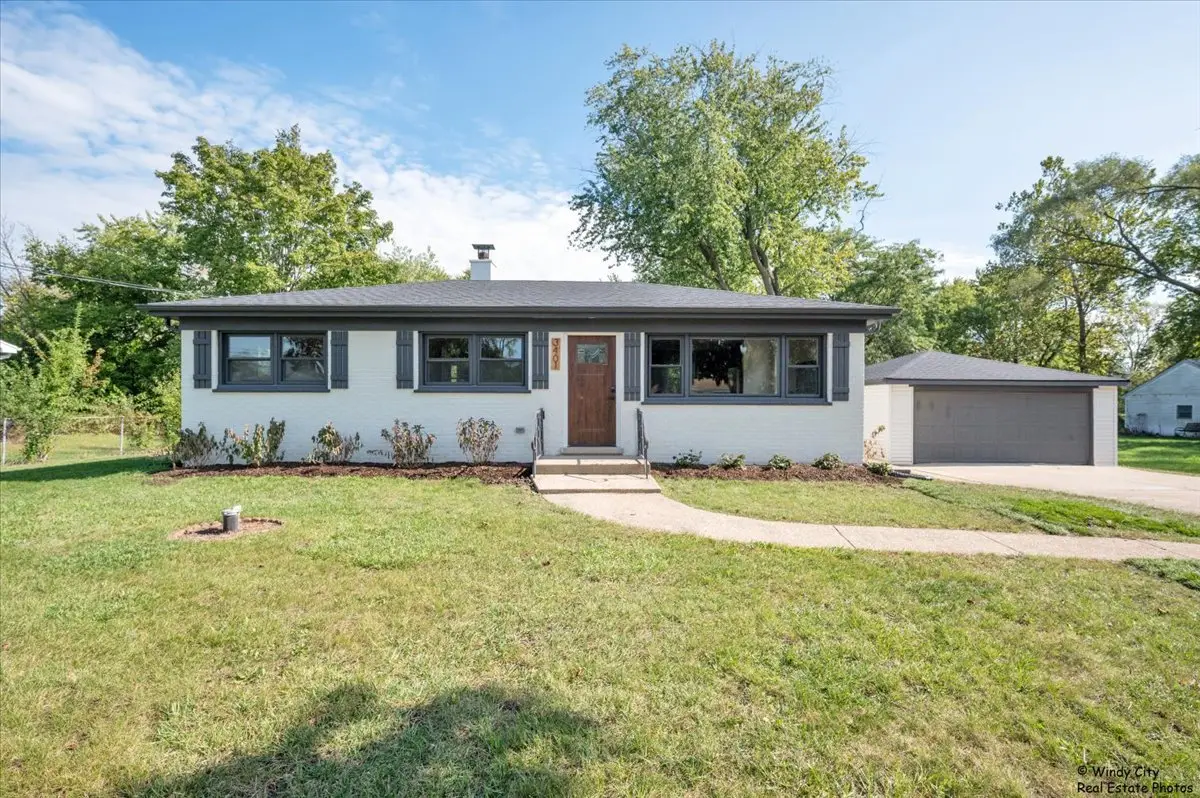 3401 N Ellen Drive, Arlington Heights, IL 60004 - Image #1