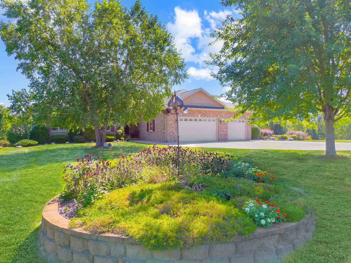 5619 352nd Avenue, Burlington, WI 53105 - Image #1