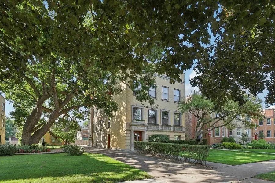 1104 Austin Street, Evanston, IL 60202 - #3