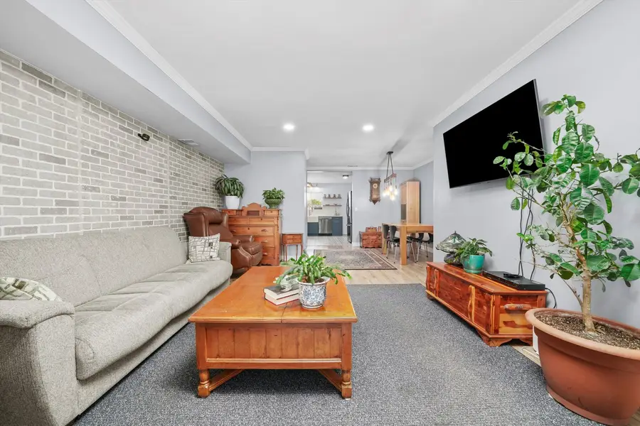 195 W Brandon Court #A33, Palatine, IL 60067 - Image #3