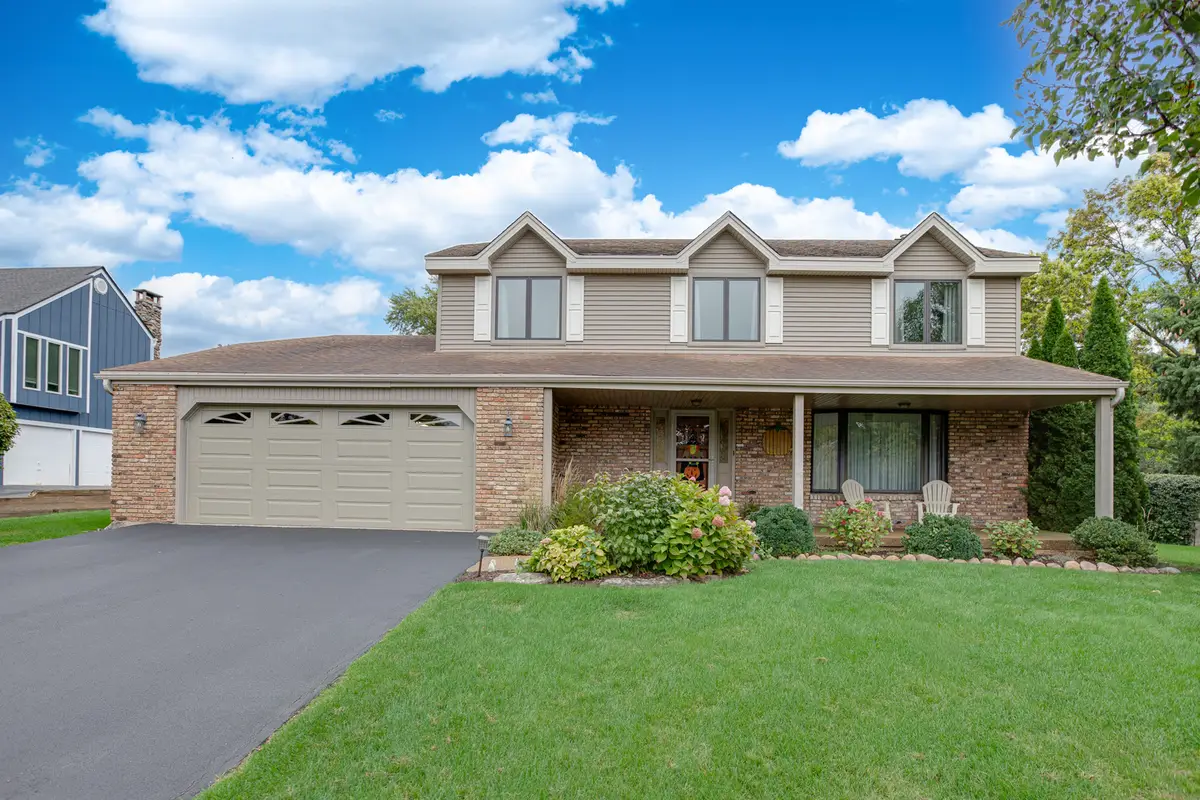 N675 Herrick Drive, Wheaton, IL 60187 - Image #1