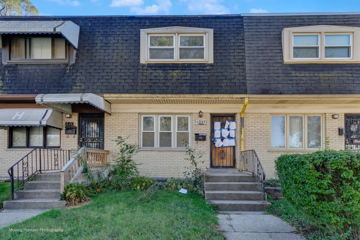1237 W 110th Place, Chicago, IL 60643 - Image #1